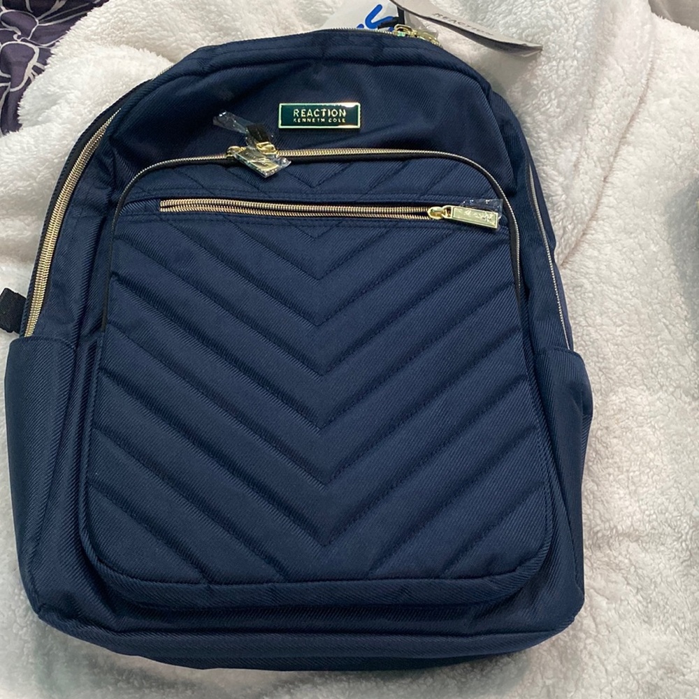 KENNETH COLE REACTION CHEVRON  LAPTOP  FASHION TRAVEL BAG